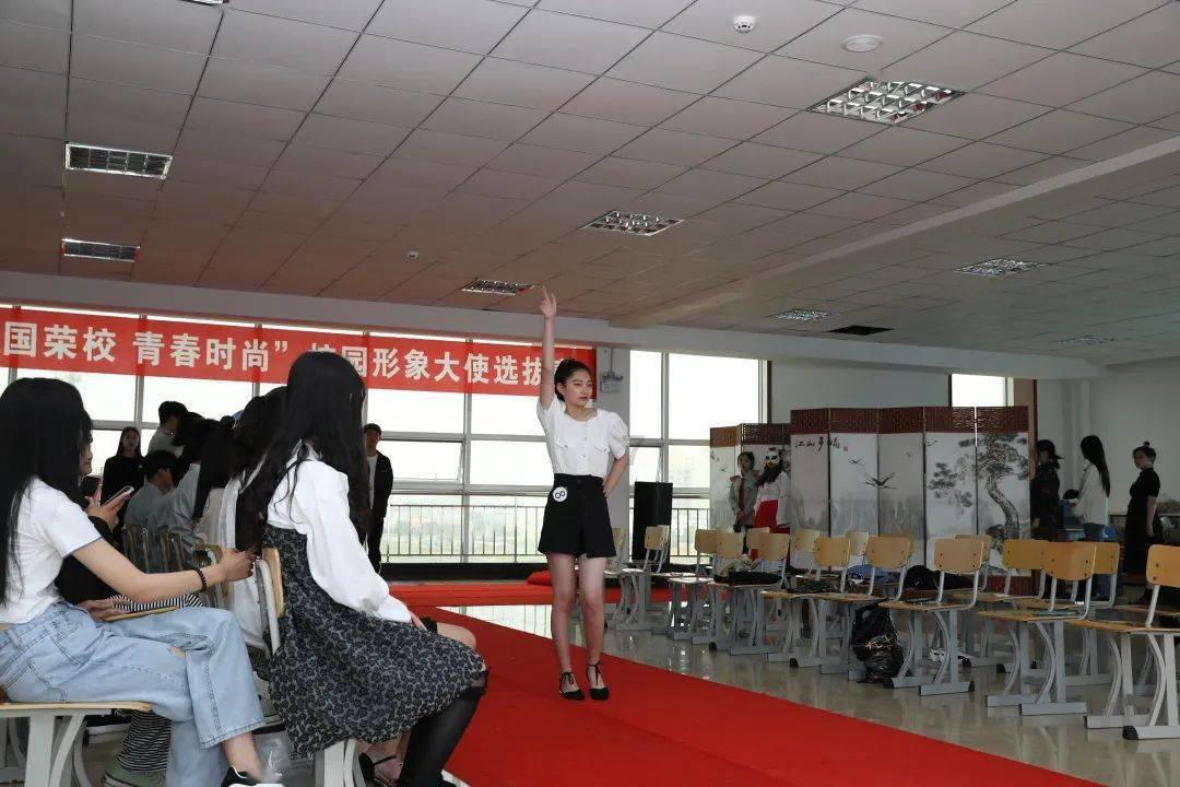 2022九月上海到成都飞机票会涨价？游戏画面
